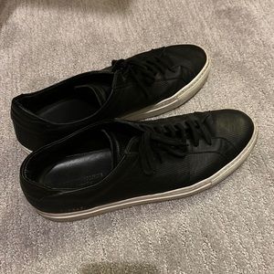 Common projects achilles size 11